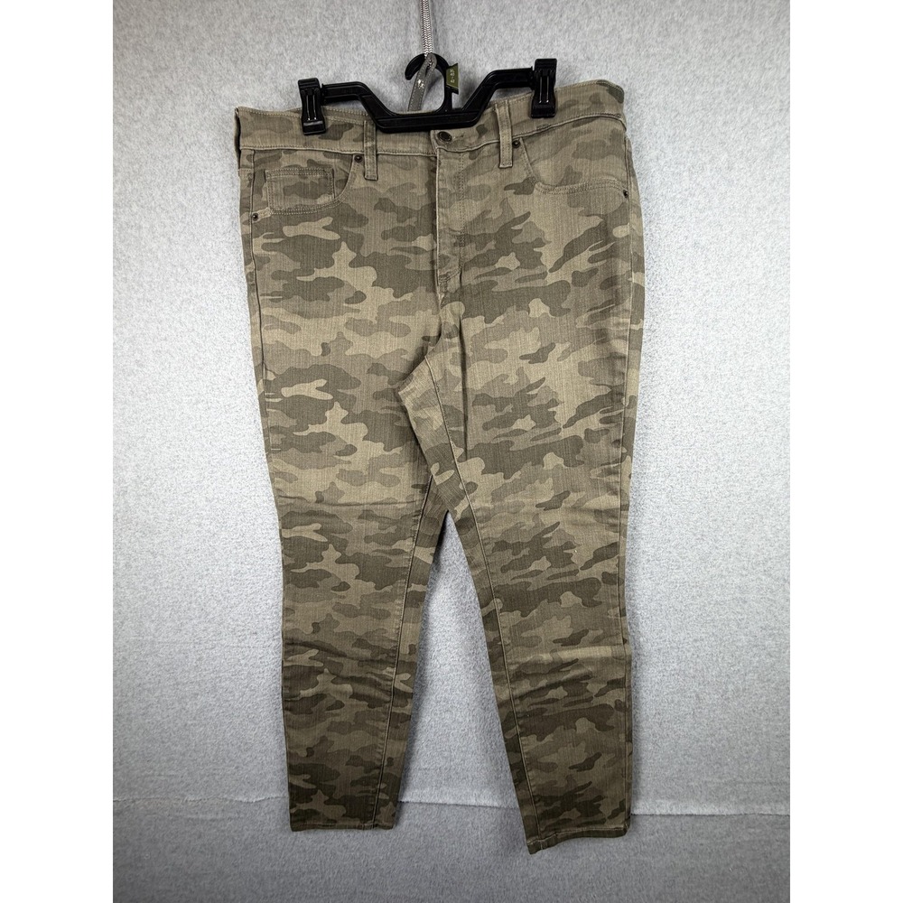 Universal Thread Jeans‎ Womens 14/32R Green High Rise Skinny Camo Stretch Denim